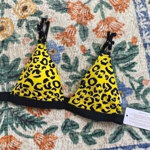 Bahimi bikini top leopard NWT Small